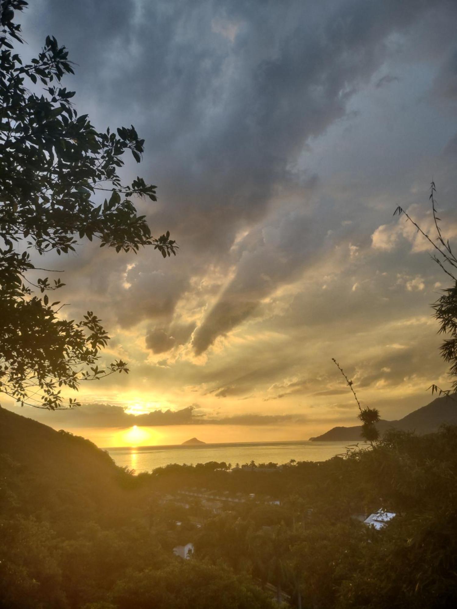 O Melhor Por Do Sol De Pauba! Casa Aconchegante. Sao Sebastiao  Esterno foto